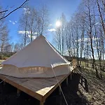 Campo de lujo Brzozowisko Tuchomko - Glamping *