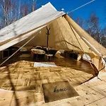 Brzozowisko Tuchomko - Glamping Campo de lujo