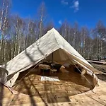 Brzozowisko Tuchomko - Glamping Campo de lujo